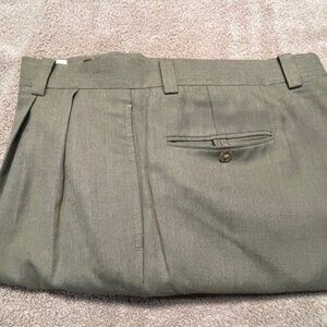 Sean John - Tan pants, size 38x32 - Good condition